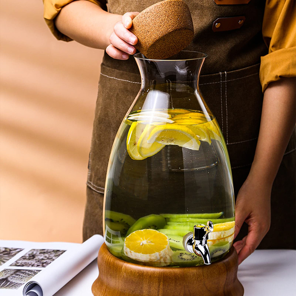 Glass Water Carafe with Faucet 6L L492